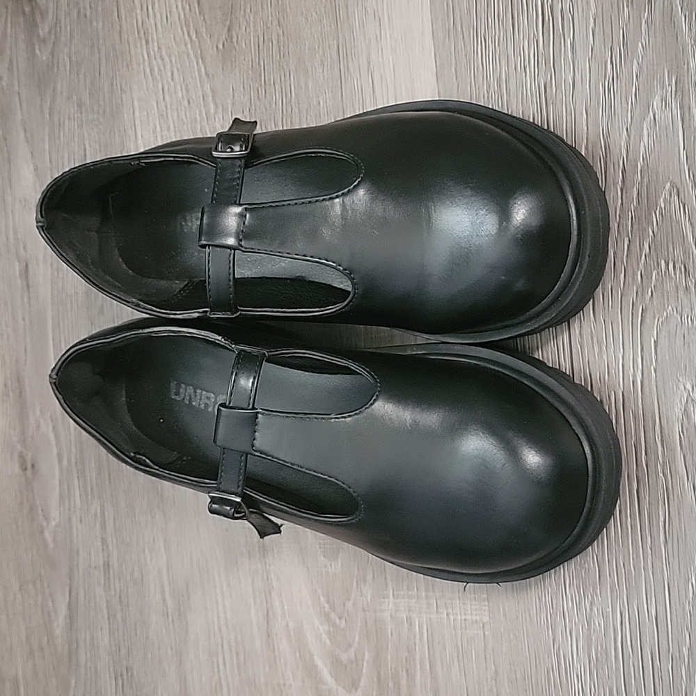 🌹 MaryJane Girsl Platform Shoes chunky Sole UNR8ED Black School Shoes Size 4.5
